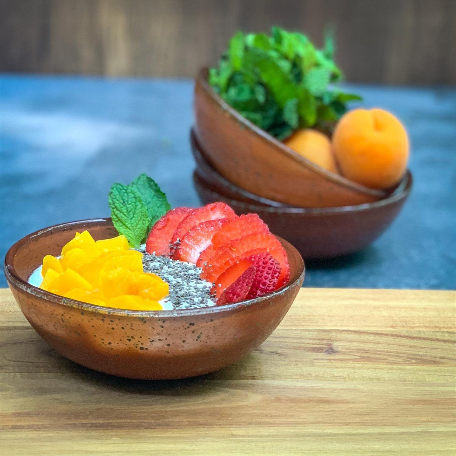 Turgla Fusion Glass dia.5.5" h:2" 14 oz. Round Paprika Glass Bowl (Set of 2)
