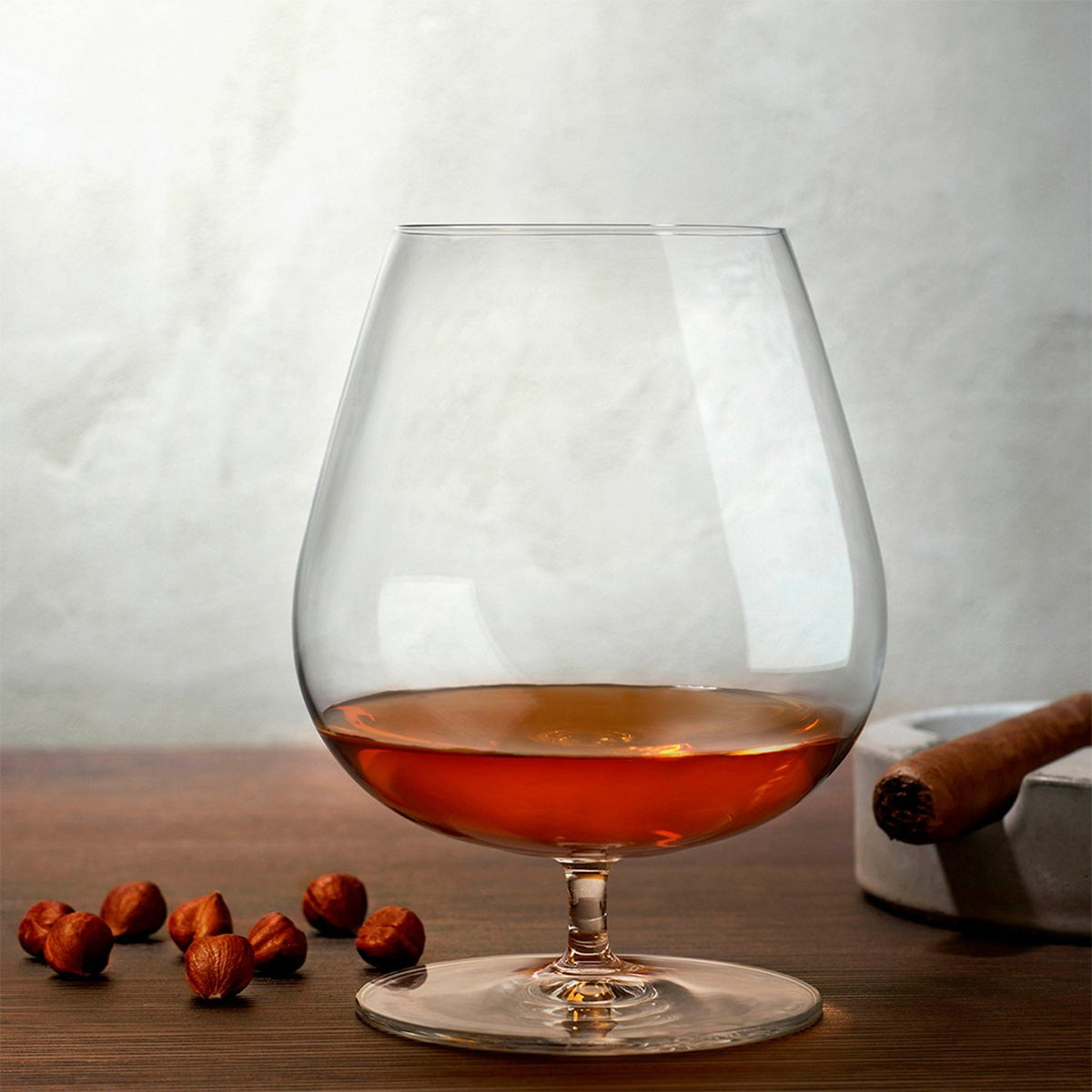 Vantage Crystal Cognac Glasses 31 oz.  (Set of 2)